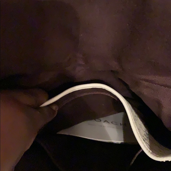 Coach Signature Canvas Shoulder Bag - Picture 5 of 6